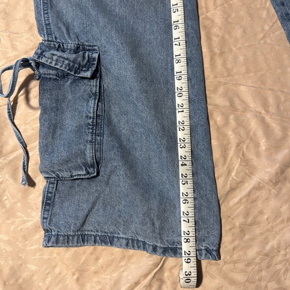 Stylish Blue Cargo Wide Leg Jeans - Picture 6 of 8